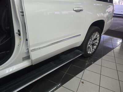 2017 GMC Yukon XL Denali 4DR SUV AWD/V8   - Photo 36 - Hamilton, OH 45015