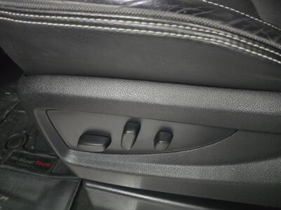 2017 GMC Yukon XL Denali 4DR SUV AWD/V8   - Photo 23 - Hamilton, OH 45015