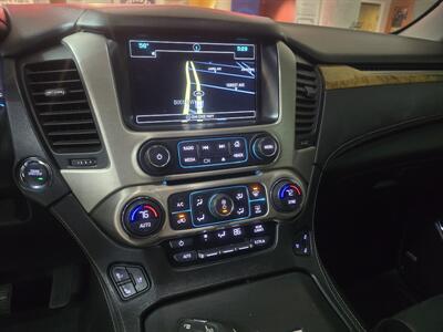 2017 GMC Yukon XL Denali 4DR SUV AWD/V8   - Photo 29 - Hamilton, OH 45015