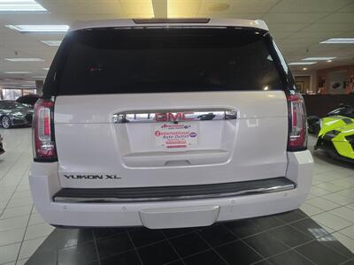 2017 GMC Yukon XL Denali 4DR SUV AWD/V8   - Photo 5 - Hamilton, OH 45015