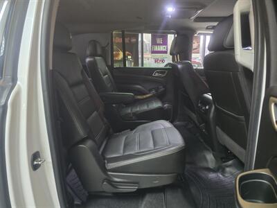 2017 GMC Yukon XL Denali 4DR SUV AWD/V8   - Photo 18 - Hamilton, OH 45015