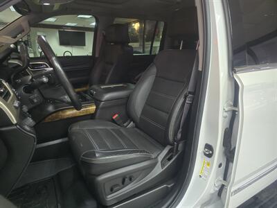 2017 GMC Yukon XL Denali 4DR SUV AWD/V8   - Photo 9 - Hamilton, OH 45015