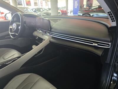 2024 Hyundai Elantra Limited 4DR SEDAN   - Photo 13 - Hamilton, OH 45015
