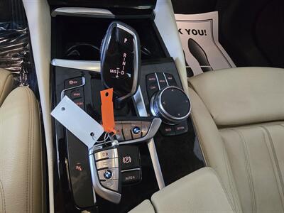 2017 BMW 530i   - Photo 20 - Hamilton, OH 45015