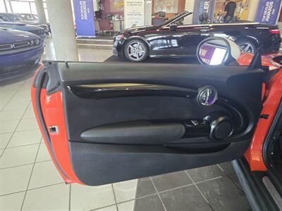 2019 MINI Hardtop 2 Door Cooper S 2DR HATCHBACK   - Photo 8 - Hamilton, OH 45015