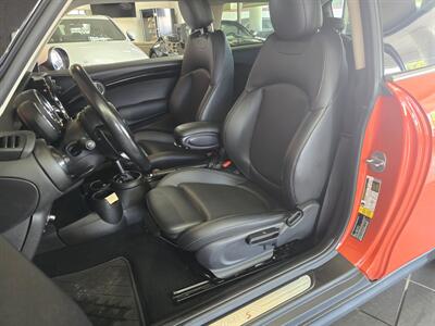 2019 MINI Hardtop 2 Door Cooper S 2DR HATCHBACK   - Photo 10 - Hamilton, OH 45015