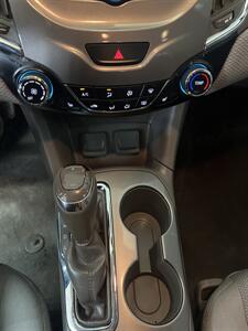 2018 Chevrolet Cruze LT Auto 4DR SEDAN   - Photo 14 - Hamilton, OH 45015