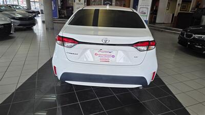 2022 Toyota Corolla LE 4DR SEDAN - Photo 4 - Hamilton, OH 45015