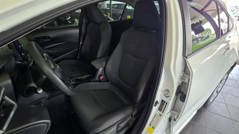 2022 Toyota Corolla LE 4DR SEDAN - Photo 8 - Hamilton, OH 45015