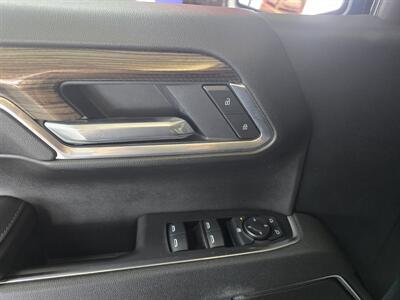 2025 Chevrolet Silverado 1500 LT-CREW CAB-4X4/w1LT   - Photo 17 - Hamilton, OH 45015