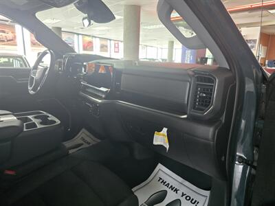 2025 Chevrolet Silverado 1500 LT-CREW CAB-4X4/w1LT   - Photo 13 - Hamilton, OH 45015
