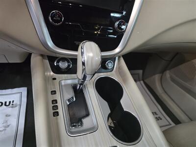 2017 Nissan Murano Platinum 4DR SUV AWD   - Photo 19 - Hamilton, OH 45015