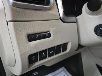 2017 Nissan Murano Platinum 4DR SUV AWD   - Photo 18 - Hamilton, OH 45015