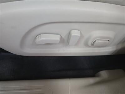 2017 Nissan Murano Platinum 4DR SUV AWD   - Photo 16 - Hamilton, OH 45015