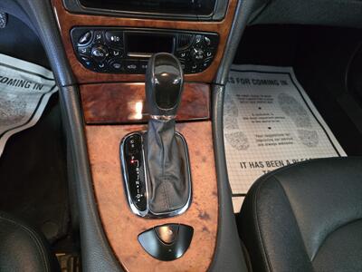 2004 Mercedes-Benz 320 2DR CONVERTIBLE   - Photo 16 - Hamilton, OH 45015