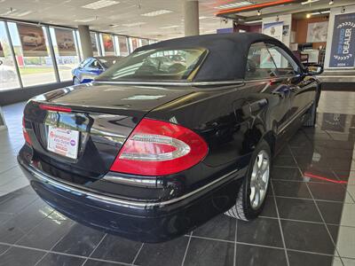 2004 Mercedes-Benz 320 2DR CONVERTIBLE   - Photo 14 - Hamilton, OH 45015