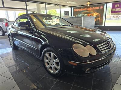 2004 Mercedes-Benz 320 2DR CONVERTIBLE   - Photo 3 - Hamilton, OH 45015