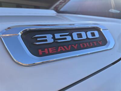 2024 RAM 3500 Big Horn   - Photo 26 - Hamilton, OH 45015