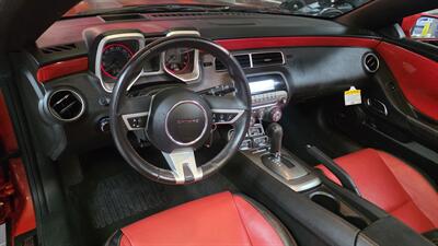 2011 Chevrolet Camaro SS 2DR CONVERTIBLE/V8 - Photo 11 - Hamilton, OH 45015