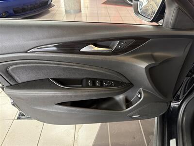 2019 Buick Regal TourX Essence 4DR SUV AWD - Photo 21 - Hamilton, OH 45015