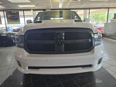 2017 RAM 1500 Night 4DR CREW CAB 4X4   - Photo 2 - Hamilton, OH 45015