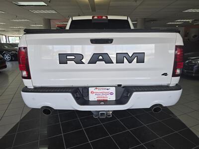 2017 RAM 1500 Night 4DR CREW CAB 4X4   - Photo 5 - Hamilton, OH 45015