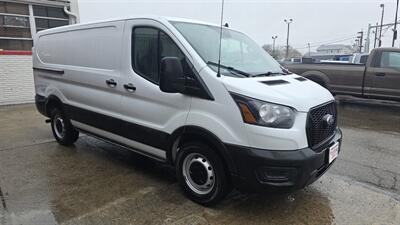 2022 Ford Transit 150 3DR SWB LOW ROOF CARGO VAN - Photo 4 - Hamilton, OH 45015