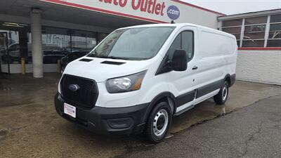 2022 Ford Transit 150 3DR SWB LOW ROOF CARGO VAN - Photo 2 - Hamilton, OH 45015