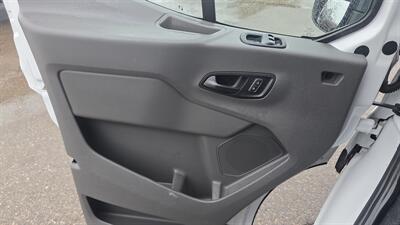 2022 Ford Transit 150 3DR SWB LOW ROOF CARGO VAN - Photo 18 - Hamilton, OH 45015