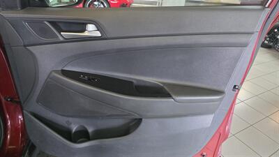 2020 Hyundai Tucson SE   - Photo 25 - Hamilton, OH 45015