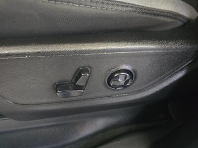 2019 RAM 1500 Big Horn/CREW CAB/4X4   - Photo 18 - Hamilton, OH 45015