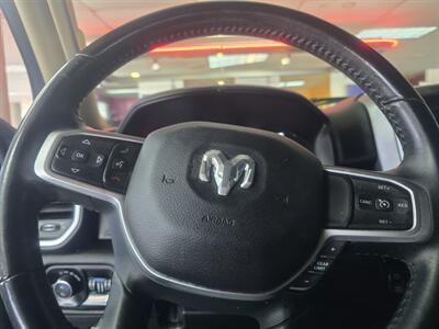 2019 RAM 1500 Big Horn/CREW CAB/4X4   - Photo 25 - Hamilton, OH 45015