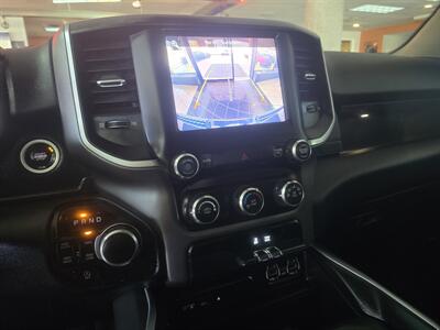 2019 RAM 1500 Big Horn/CREW CAB/4X4   - Photo 19 - Hamilton, OH 45015