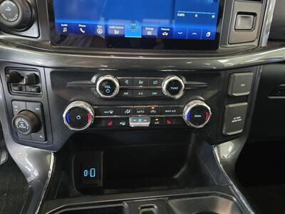 2023 Ford F-150 XLT SUPER CREW 4X4/FX4   - Photo 29 - Hamilton, OH 45015