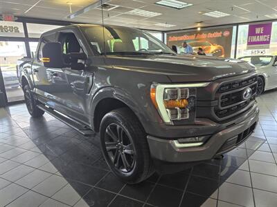 2023 Ford F-150 XLT SUPER CREW 4X4/FX4   - Photo 3 - Hamilton, OH 45015
