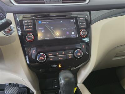 2016 Nissan Rogue SL 4DR CROSSOVER AWD   - Photo 26 - Hamilton, OH 45015