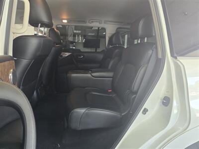 2017 INFINITI QX80 Base 4DR SUV   - Photo 12 - Hamilton, OH 45015