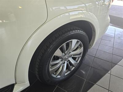 2017 INFINITI QX80 Base 4DR SUV   - Photo 40 - Hamilton, OH 45015