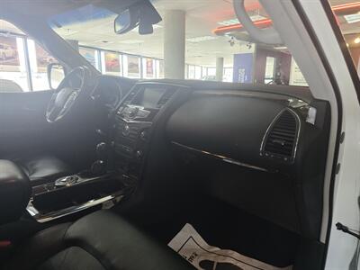 2017 INFINITI QX80 Base 4DR SUV   - Photo 15 - Hamilton, OH 45015