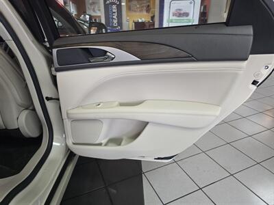 2018 Lincoln MKZ/Zephyr Select - Photo 16 - Hamilton, OH 45015