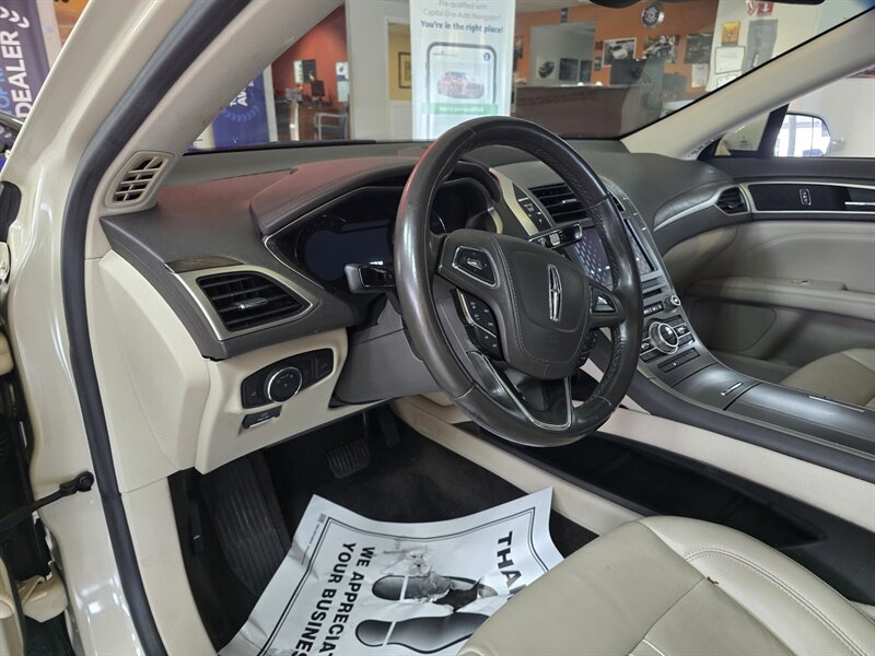 2018 Lincoln MKZ/Zephyr Select - Photo 8 - Hamilton, OH 45015