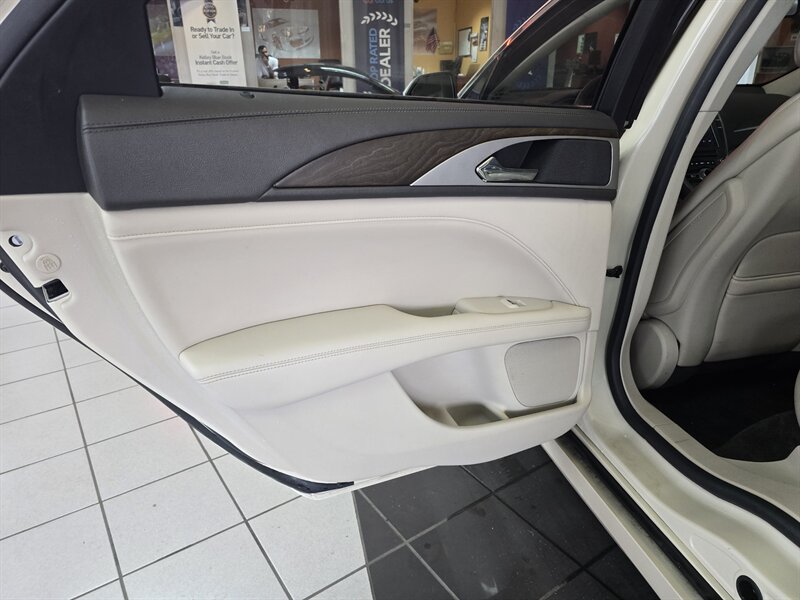 2018 Lincoln MKZ/Zephyr Select - Photo 10 - Hamilton, OH 45015