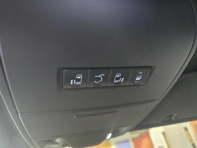 2017 Dodge Grand Caravan SXT MINI-VAN V6   - Photo 28 - Hamilton, OH 45015