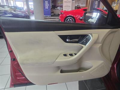 2015 Nissan Altima 2.5 S 4DR SEDAN   - Photo 7 - Hamilton, OH 45015