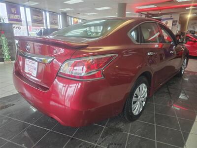 2015 Nissan Altima 2.5 S 4DR SEDAN   - Photo 4 - Hamilton, OH 45015