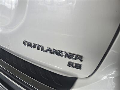 2019 Mitsubishi Outlander SE 4DR SUV AWD   - Photo 29 - Hamilton, OH 45015