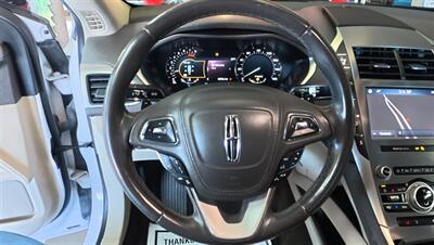 2020 Lincoln MKZ/Zephyr Standard 4DR SEDAN   - Photo 14 - Hamilton, OH 45015