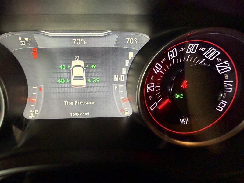 2016 Dodge Challenger SXT - Photo 13 - Hamilton, OH 45015