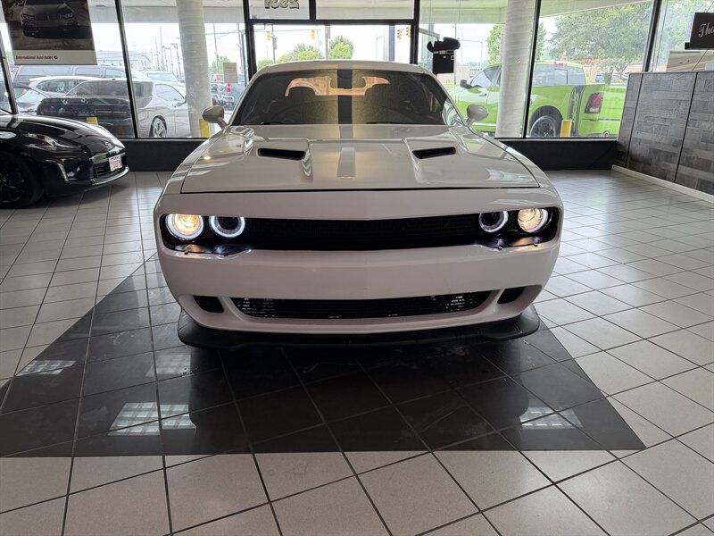 2016 Dodge Challenger SXT - Photo 3 - Hamilton, OH 45015