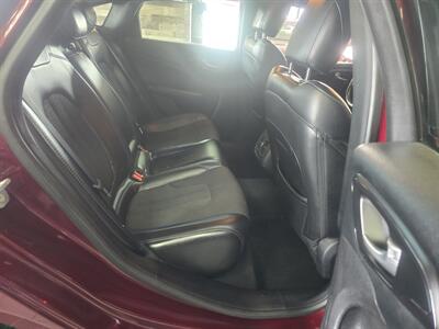 2016 Chrysler 200 Series S   - Photo 14 - Hamilton, OH 45015